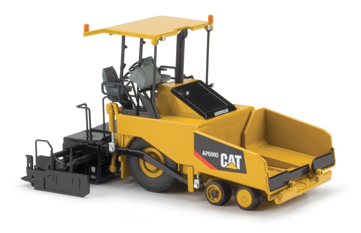 CAT AP600D アスファルト舗装機 1:50 Amazon.com: Norscot Cat AP600D Asphalt Paver with Canopy (1